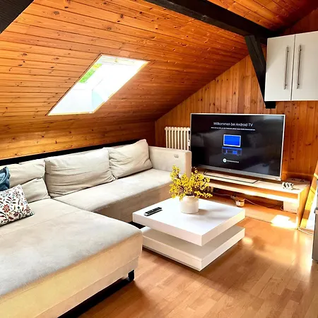 Zentrale Dachgeschosswohnung Mit Gemuetlichem Charme * Herten (North Rhine-Westphalia)