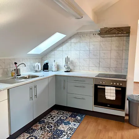 Zentrale Dachgeschosswohnung Mit Gemuetlichem Charme